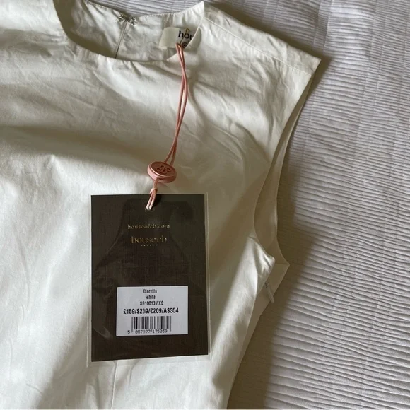 Brand New- House of CB Claretta White Pleated Cotton Mini Dress in White 🕊️